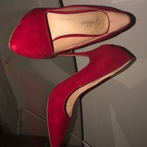Red Pointy Toed Pumps
